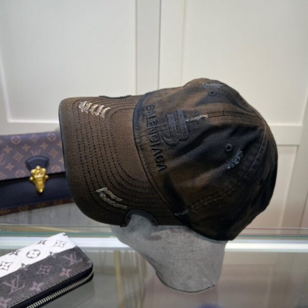 desc_balenciaga-3b-icon-cap_7