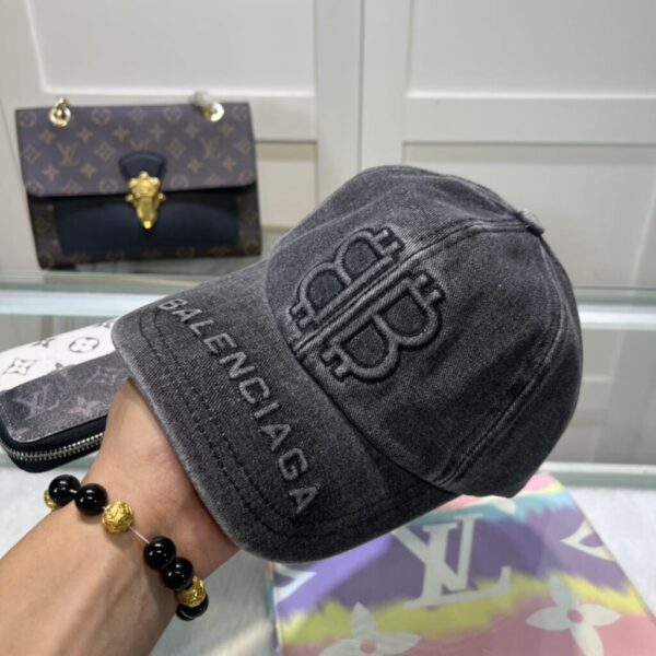 desc_balenciaga-cap_6