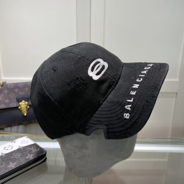 desc_balenciaga-unity-sports-icon-cap-in-black_4