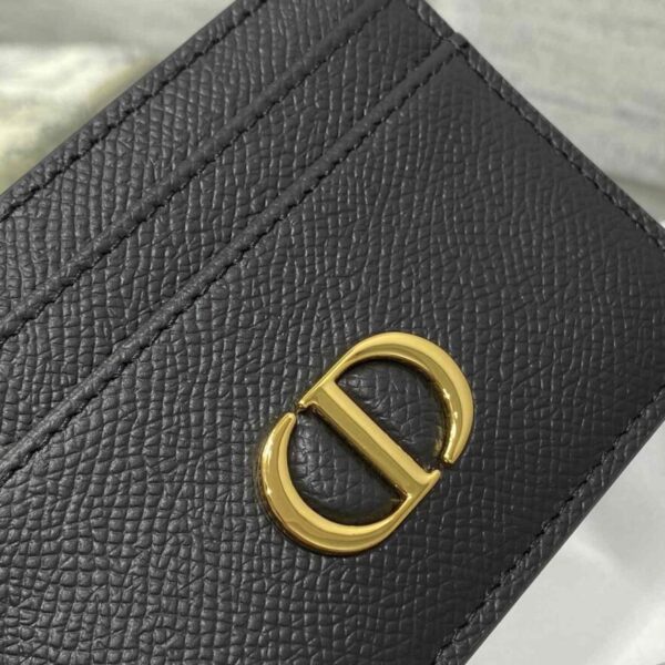 desc_dior-30-montaigne-fiveslot-card-holder_5