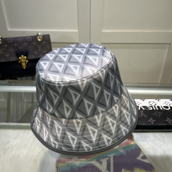 desc_dior-bucket-hat_3