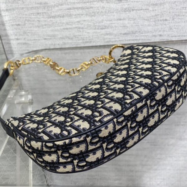 desc_dior-cd-lounge-bag_2