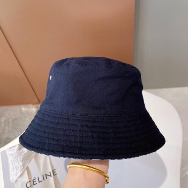 desc_dior-oblique-reversible-bucket-hat_4