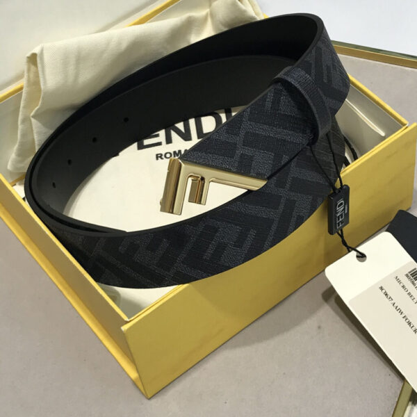 Fendi Five Belt