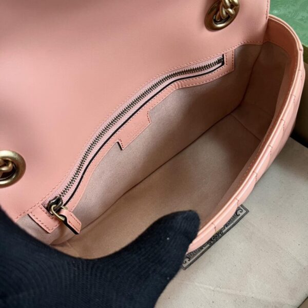 desc_gucci-gg-marmont-small-shoulder-bag26157cm_4