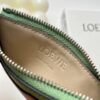 desc_loewe-coin-cardholder-in-soft-grained-calfskin_2