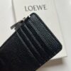 desc_loewe-coin-cardholder-in-soft-grained-calfskin_3