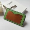 desc_loewe-coin-cardholder-in-soft-grained-calfskin_8