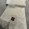 desc_loewe-scarf-in-mohair-and-wool_5