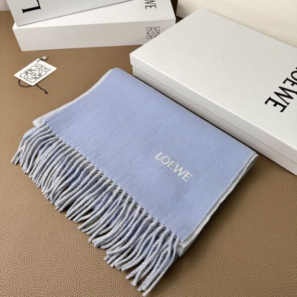 desc_loewe-scarf-in-wool-and-cashmere_0