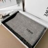 desc_loewe-scarf-in-wool-and-cashmere_5