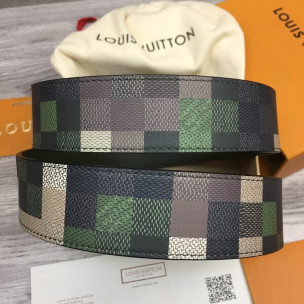 desc_louis-vuitton-40mm-reversible-belt_4