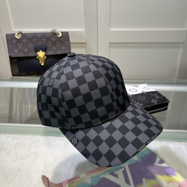 desc_louis-vuitton-cap_3