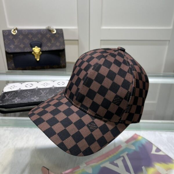 Louis Vuitton Cap