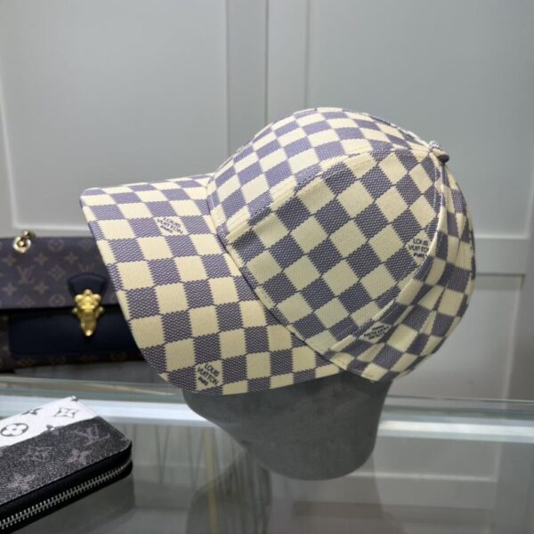 desc_louis-vuitton-cap_5