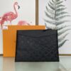 desc_louis-vuitton-daily-pouch-295-x-21x-1cm-m62937_3