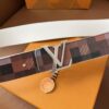 desc_louis-vuitton-lv-initiales-40mm-reversible-belt_1