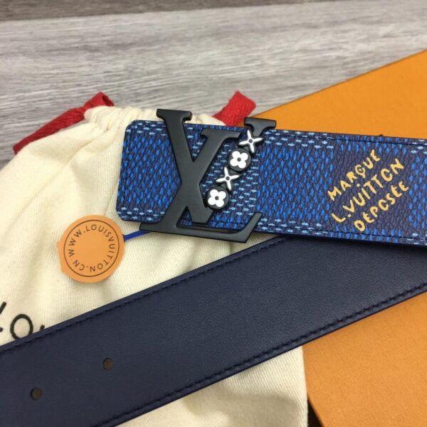 desc_louis-vuitton-lv-initiales-40mm-reversible-belt_6