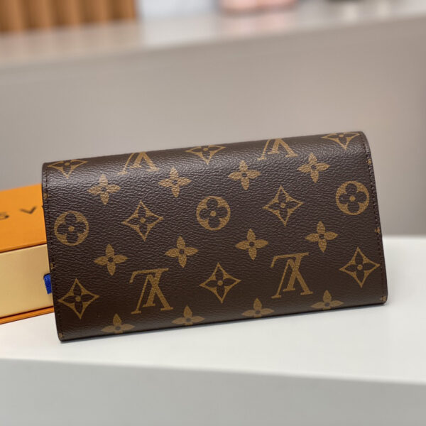 desc_louis-vuitton-lv-x-yk-sarah-wallet-19-x-105-x-2-cm--m82114_2