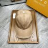 desc_louis-vuitton-monoragm-cap_2