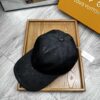 desc_louis-vuitton-monoragm-cap_4