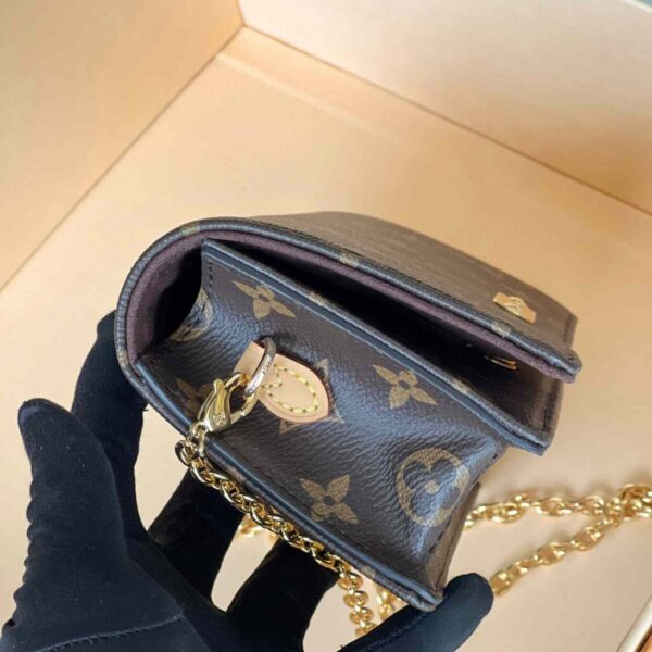 desc_louis-vuitton-wallet-on-chain-lily-207-x-102-x-35cm--m82509_3