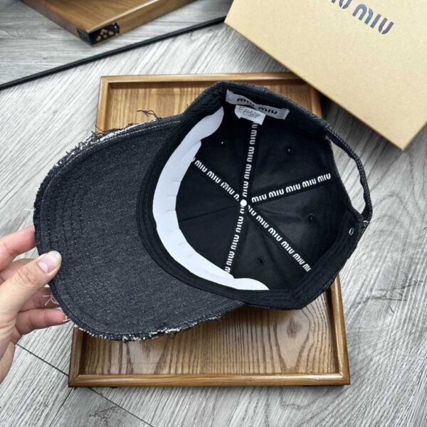 desc_miu-miu-baseball-cap_5