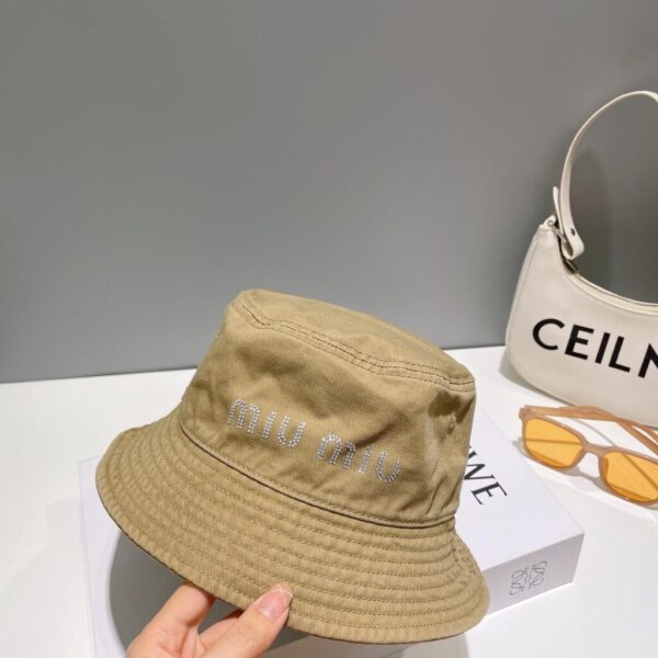 desc_miu-miu-bucket-hat_0