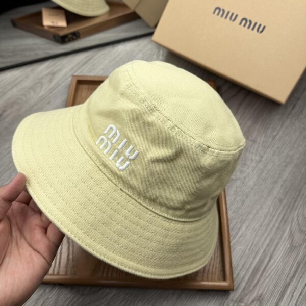 desc_miu-miu-bucket-hat_3