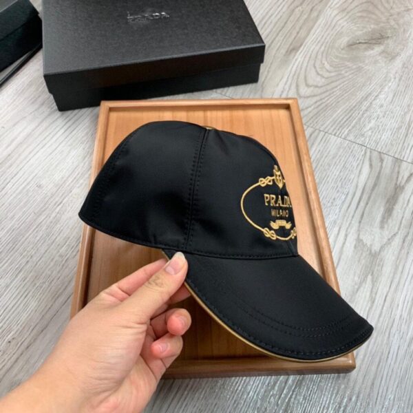 desc_prada-baseball-cap_5