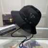 desc_prada-bucket-hat_0