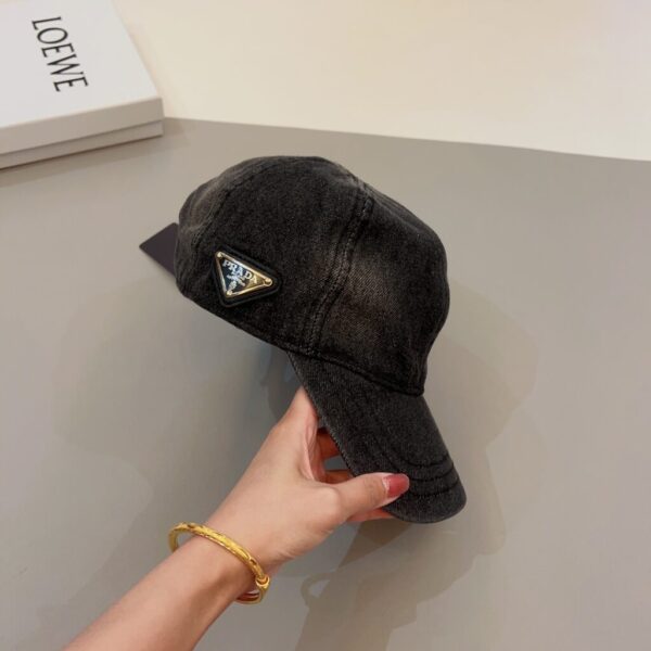 desc_prada-denim-baseball-cap_1