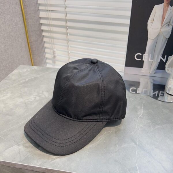 desc_prada-renylon-baseball-cap_2