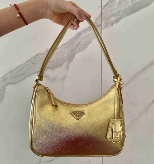 desc_prada-saffiano-leather-mini-bag231765cm_7