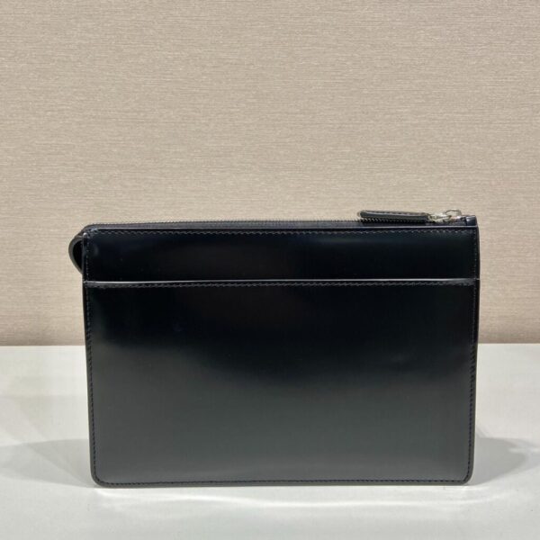 desc_prada-saffiano-leather-pouch_7