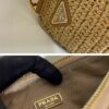 desc_prada-triangle-crochet-shoulder-bag_1