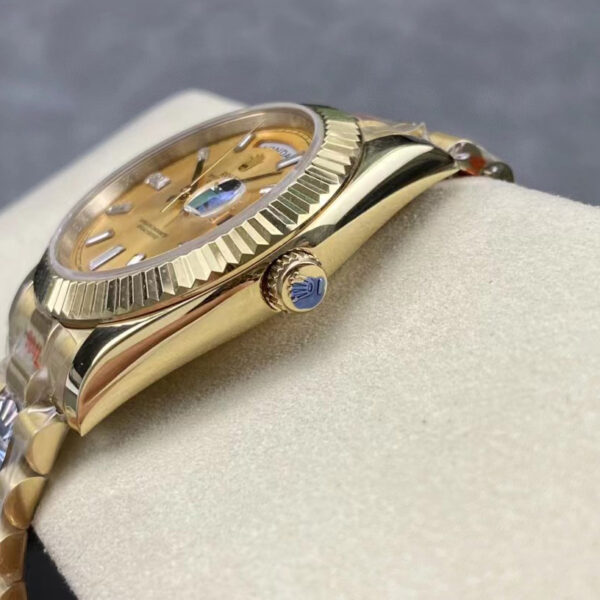 desc_rolex-daydate-watch_2